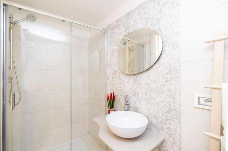 11 Bagno - Minoa 55 Vieste